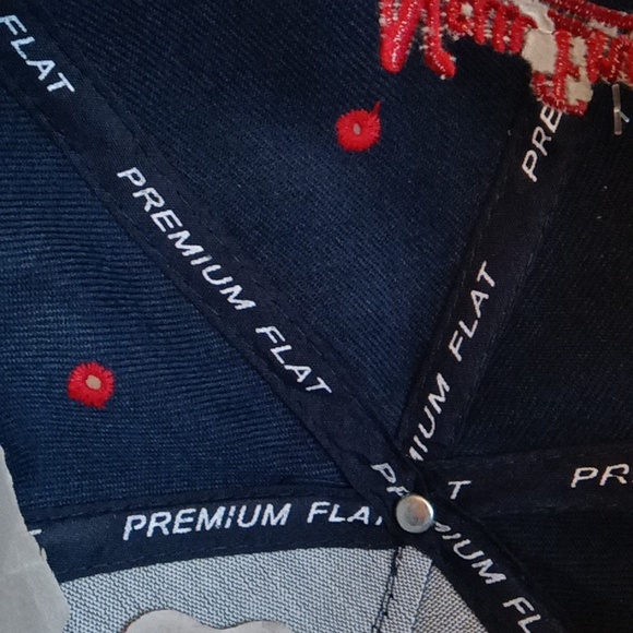 New England Snap Back Cap 🧢 - Picture 17 of 17